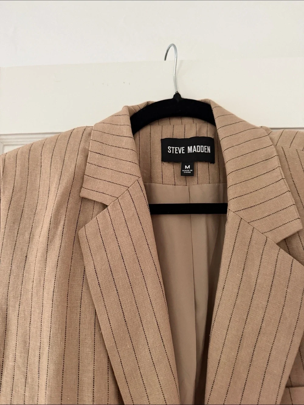 Steve Madden women Beige Pinstripe Blazer